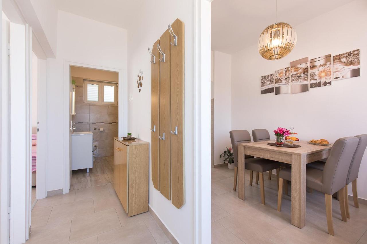 Apartment Oleander Punat Exterior photo